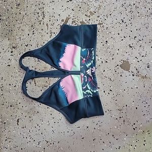 Addidas aero ready size large sports bra no padding